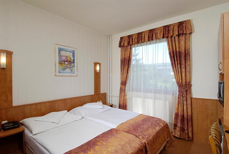 Villa Korall Будапеща Екстериор снимка
